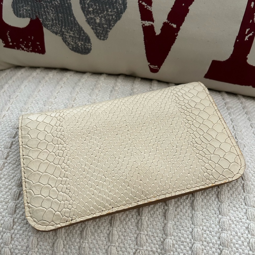 Flap wallet